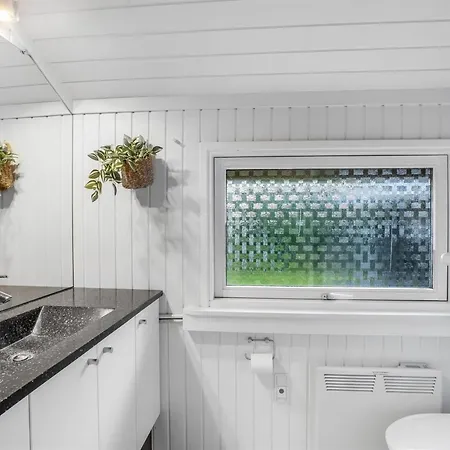 Lirim - 400m From The Sea By Interhome Nyaraló Bøtø By
